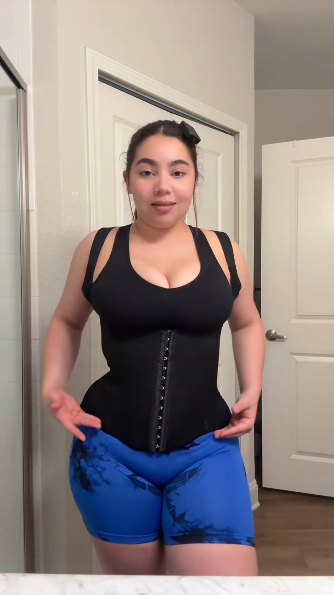 SloMra