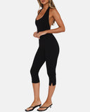 Mono ajustado casual con cuello halter sin mangas