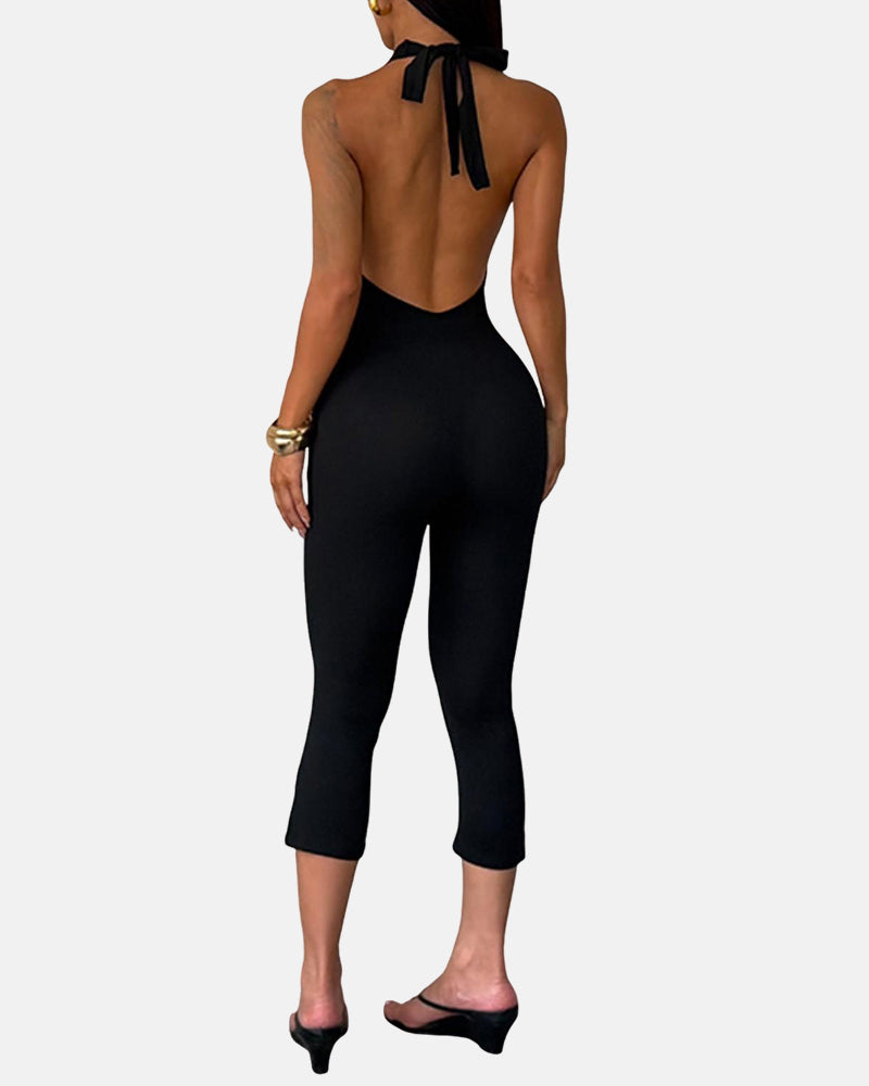 Mono ajustado casual con cuello halter sin mangas