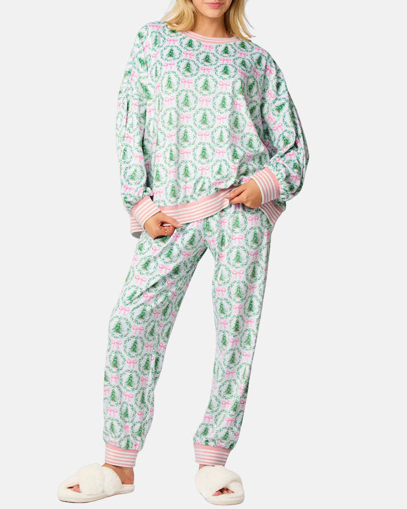 Cozy Christmas Pajama Set — Tree & Bow Print Two-Piece Loungewear