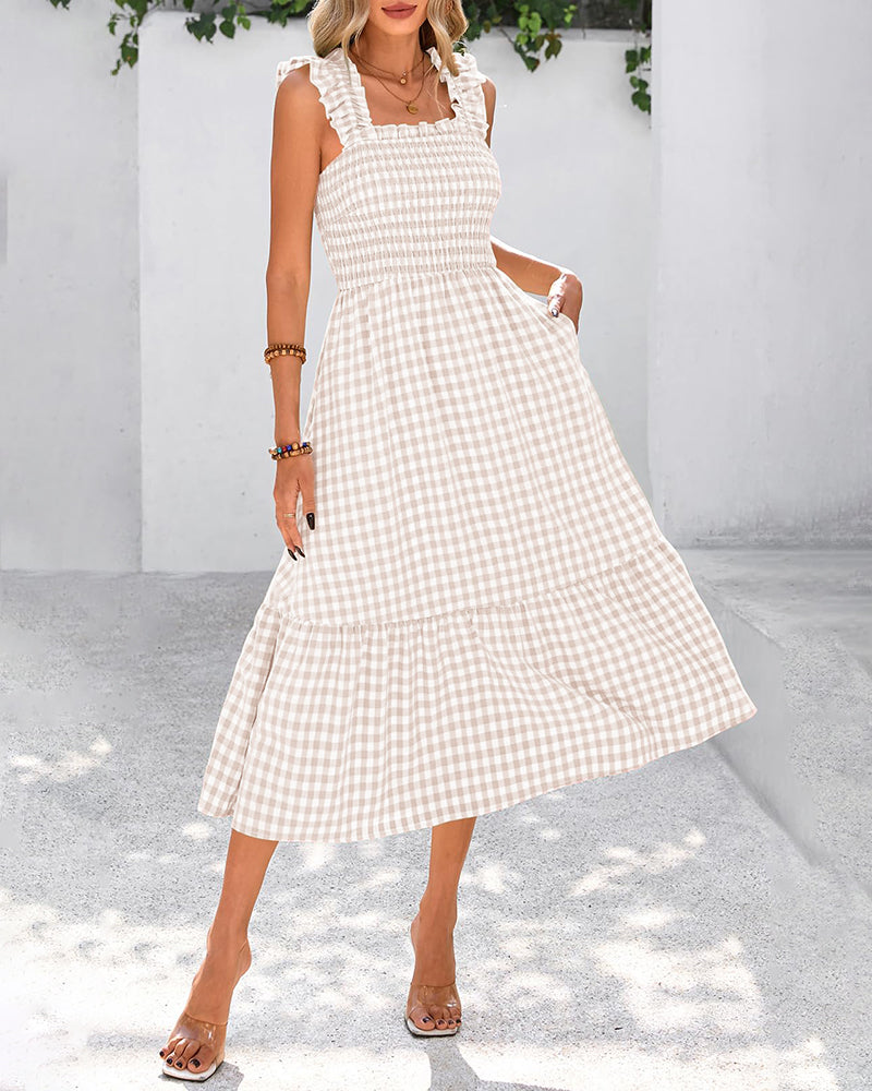 Vestido de guinga retro fluido fruncido con bolsillos