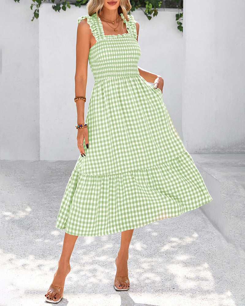 Vestido de guinga retro fluido fruncido con bolsillos