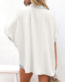 Blusa abotonada con cuello de pico, holgada y relajada