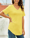 Camiseta casual con cuello de pico y bajo curvo