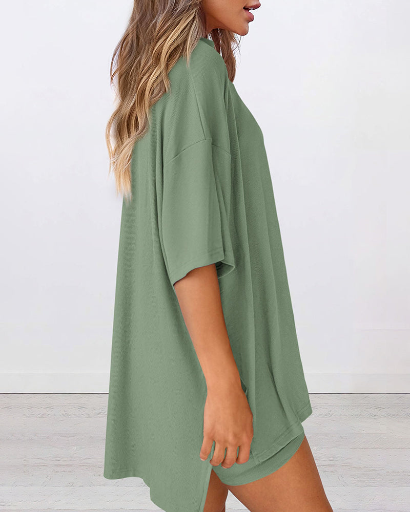 Summer Casual Oversized Lounge Set with Split Hem Shirts & Side Pocket Biker Shorts