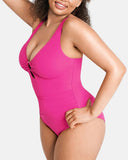 Traje de baño de una pieza con control de abdomen y escote en V profundo