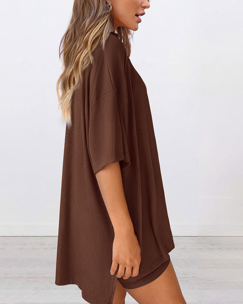 Summer Casual Oversized Lounge Set with Split Hem Shirts & Side Pocket Biker Shorts