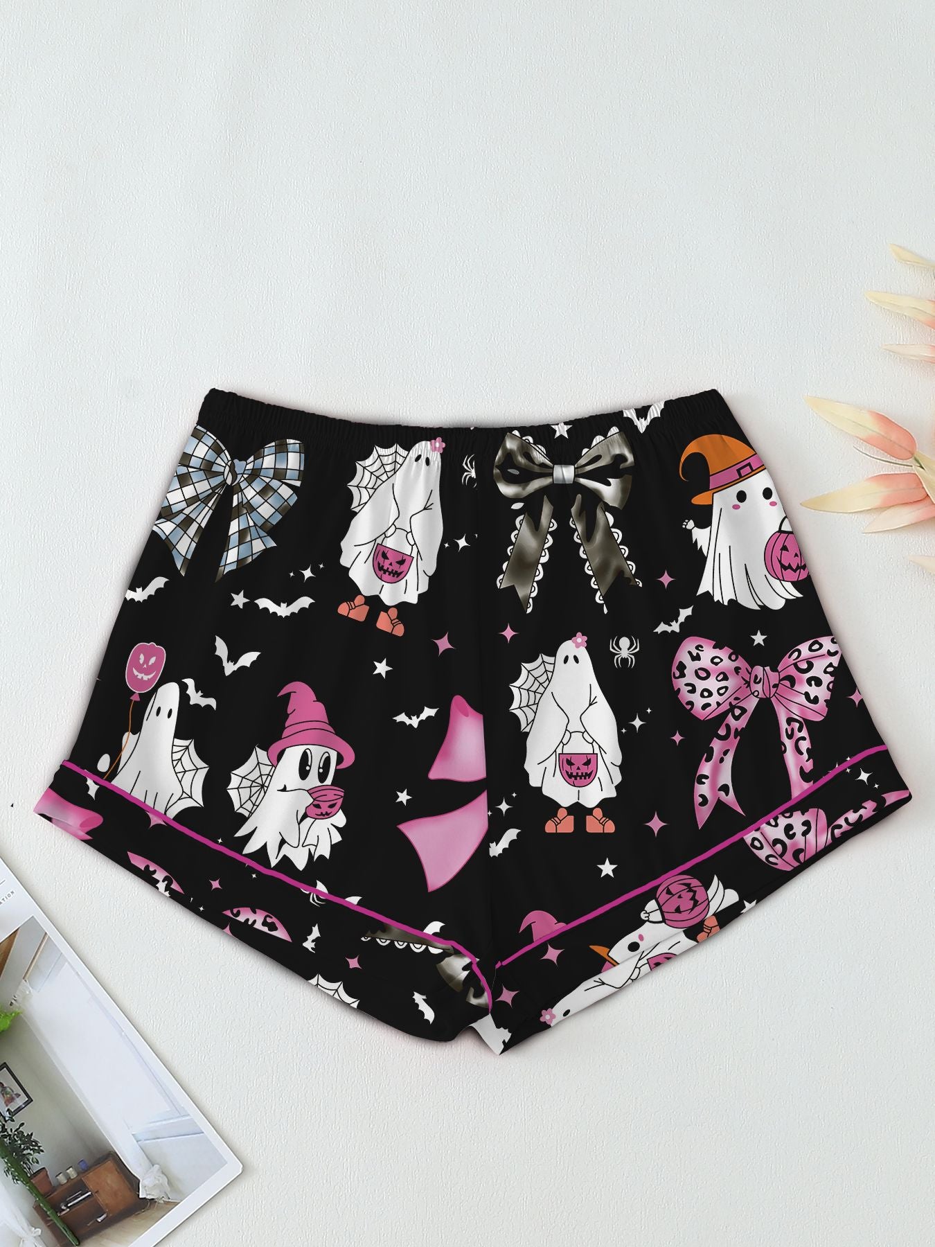 Spooky & Luxe: 2025 Retro Halloween Silk Satin Pajama Set